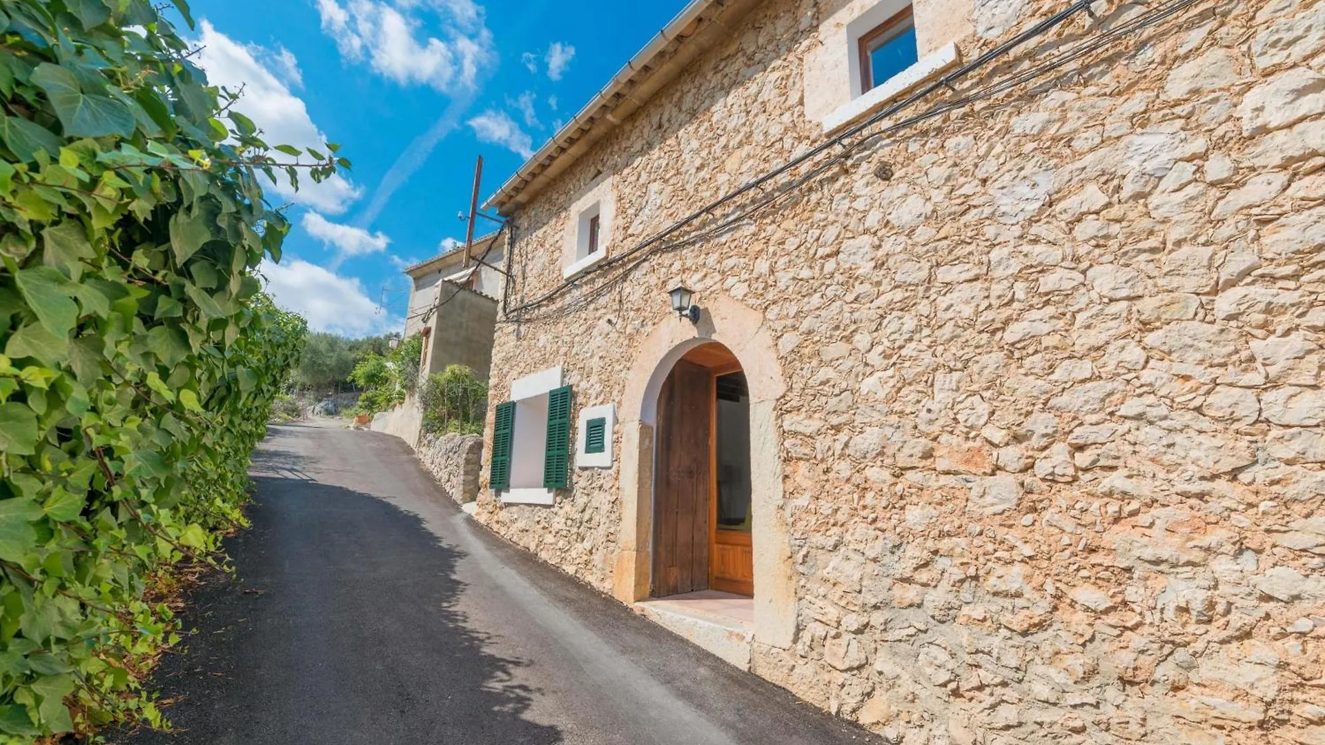 Villa Can Besso Mancor De La Vall Mancor del Valle
