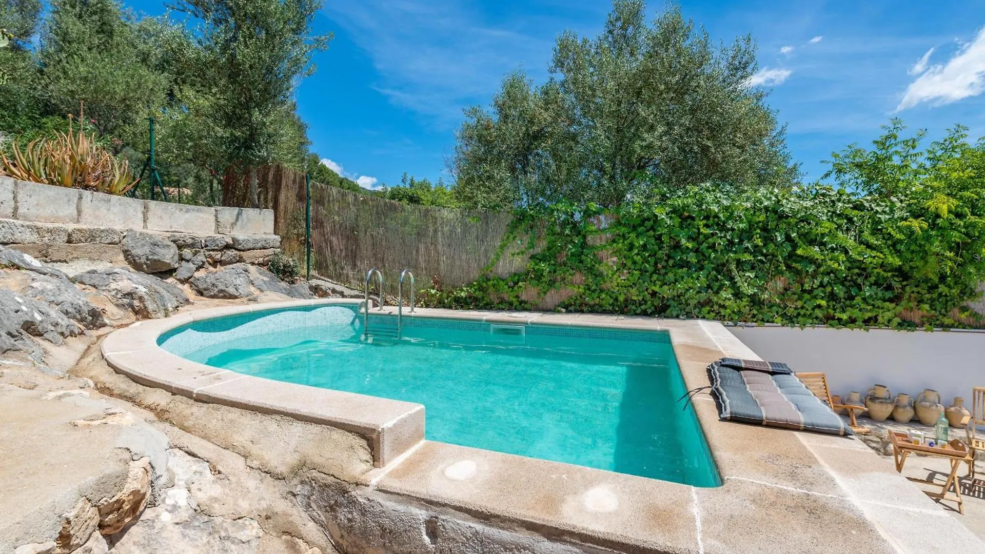 Villa Can Besso Mancor De La Vall Mancor del Valle Spain